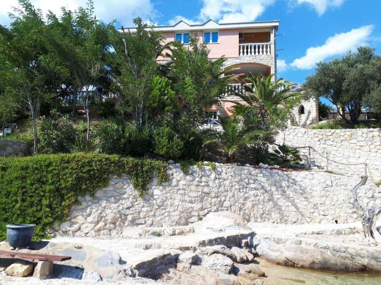 Apartments Horvat On Island Pag Vlašići Eksteriør bilde